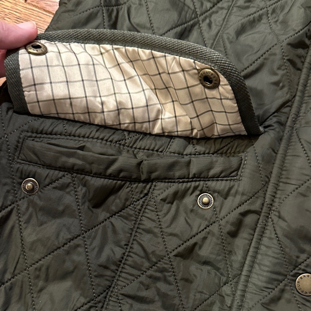 Barbour Dark Green Quilted Women's Vest - Picture 2 of 6